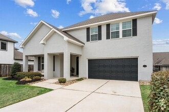 Building Photo - 2221 Hay Field Ct