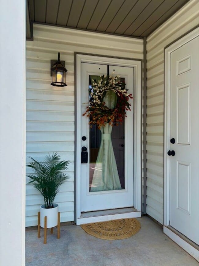 Building Photo - 100 S 9th St