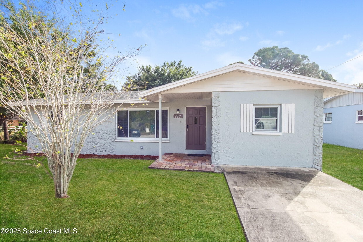 Primary Photo - 447 Count St