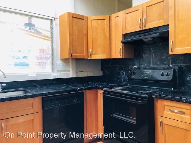 Building Photo - 4 br, 2 bath House - 2016 Aaniu Loop