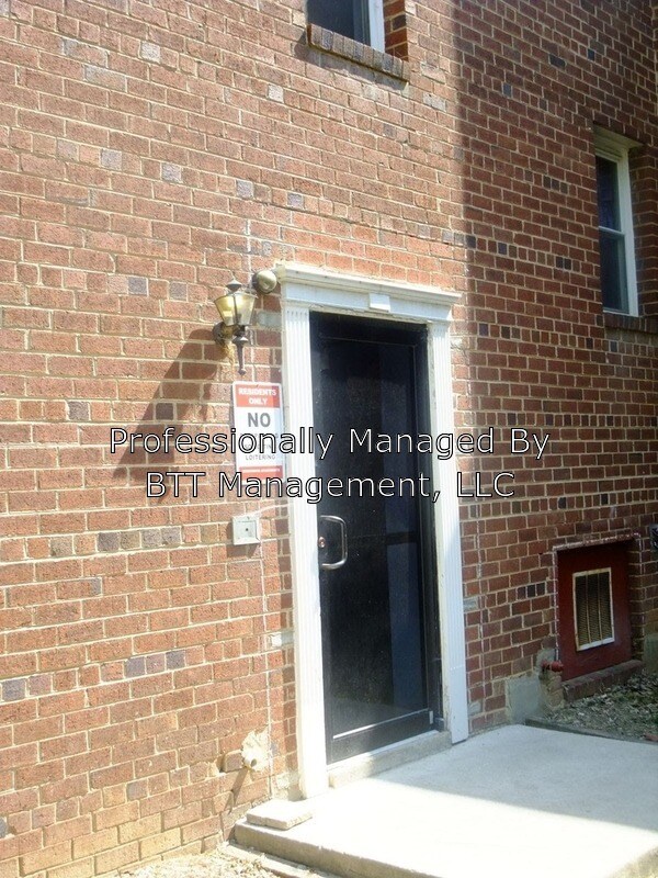 Building Photo - 4013 38th St