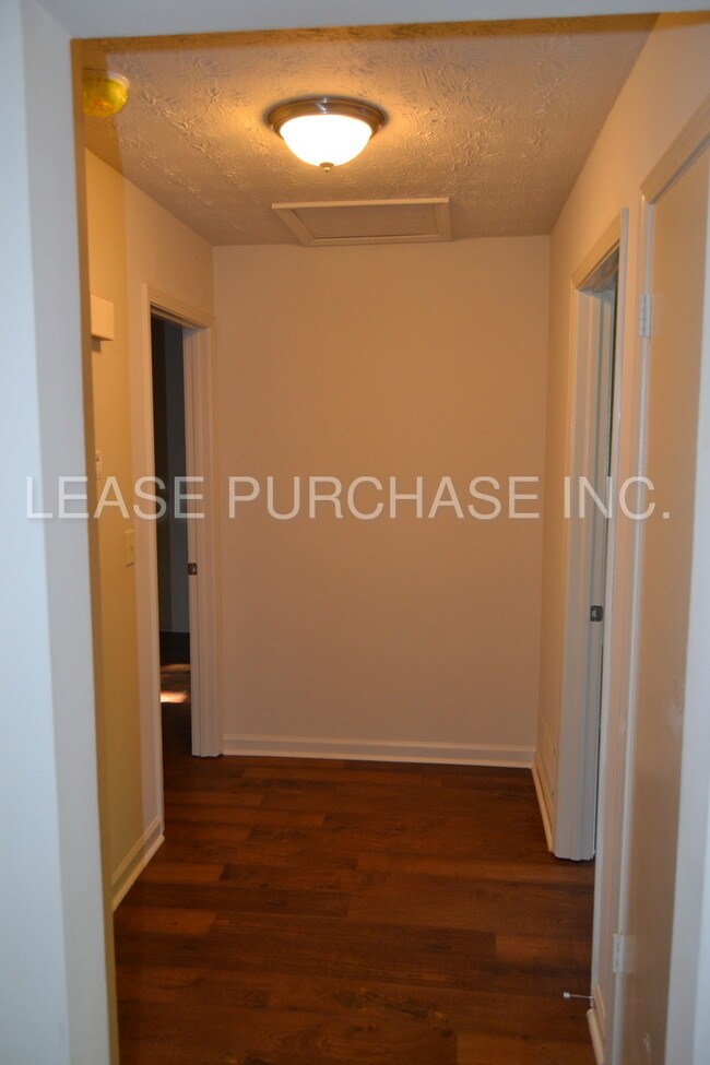 Duplex with Basement House for Rent in Douglasville, GA