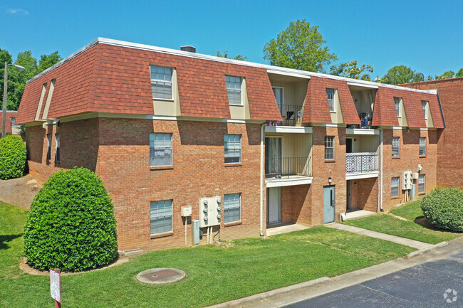 Foto del edificio - Sedgefield Gardens