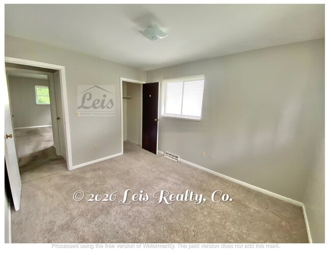 Building Photo - 400 N Owens Dr