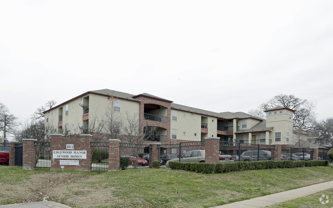 Foto del edificio - Edgewood Manor Senior Living