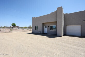 Building Photo - 22337 W Dove Valley Rd