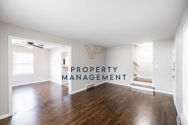 Foto del edificio - 6643-6645 Floyd St