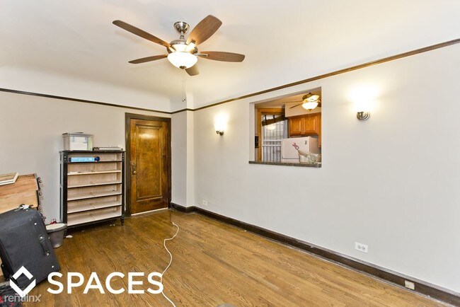 Foto del edificio - 1702 N Wolcott Ave