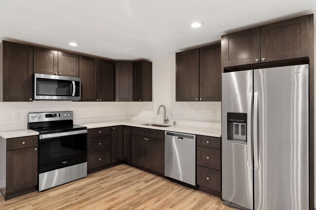 Foto del edificio - 1 Bedroom 1 Bathroom - Downtown - Island Hospital - NAS Whidbey