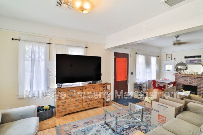 Foto del edificio - 1238 E McKinley St