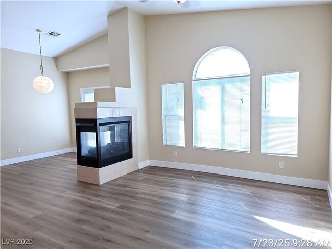 Building Photo - 1558 Wild Willey Way