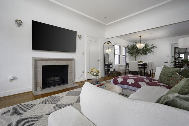 Foto del edificio - 717 NW 42nd St