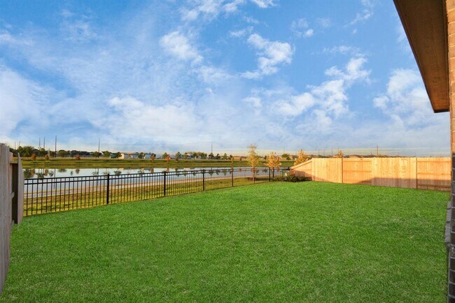 Foto del edificio - 18119 Grand Vista Hills Ln