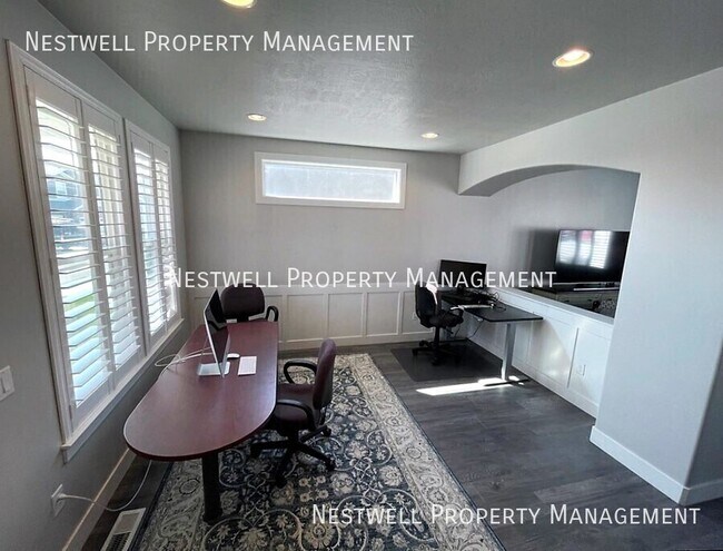 Building Photo - 10958 Coastal Dune Dr