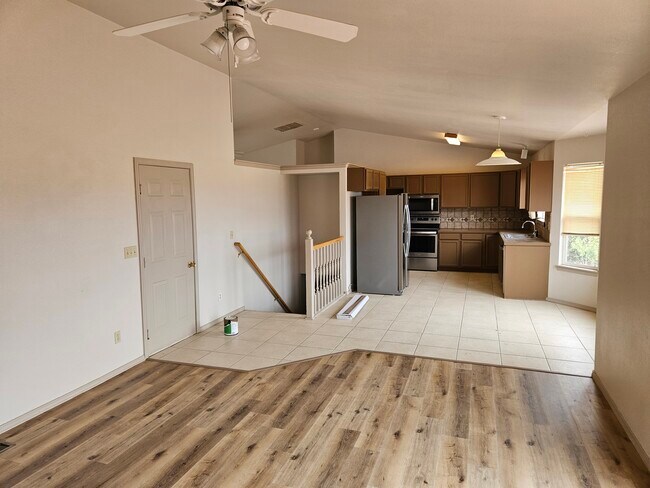 Building Photo - 126 High Meadows Ter