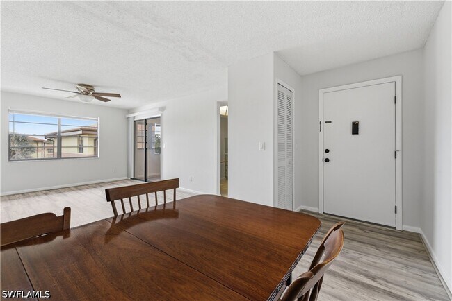 Building Photo - 6136 Whiskey Creek Dr