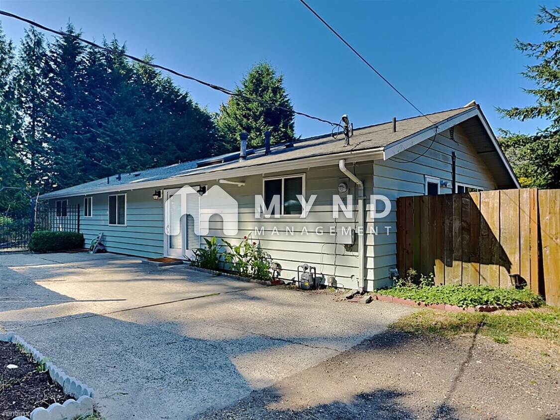 Foto principal - 3 br, 2 bath House - 5527 116th Ave NE
