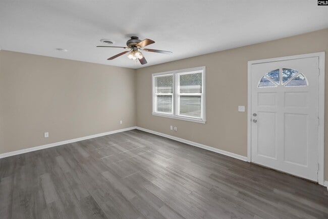 Building Photo - 3621 Baywater Dr
