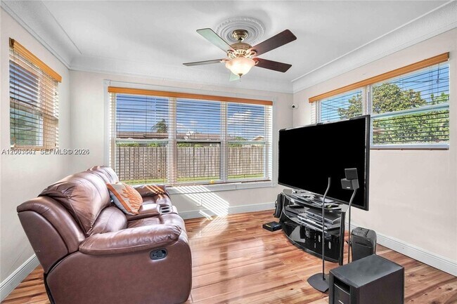 Foto del edificio - 2825 SW 5th St