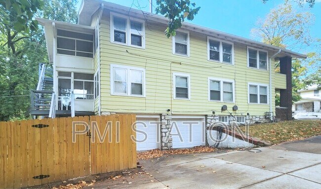 Foto del edificio - 301 Chelsea Ave