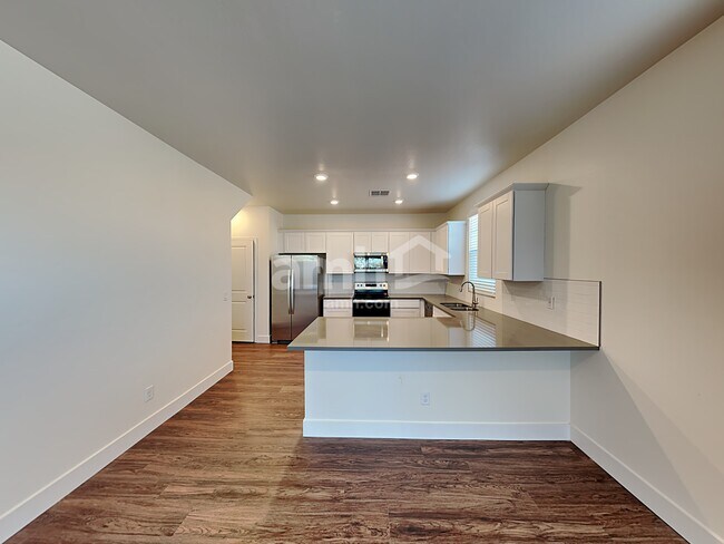 Foto del edificio - 23160 E Russet Rd