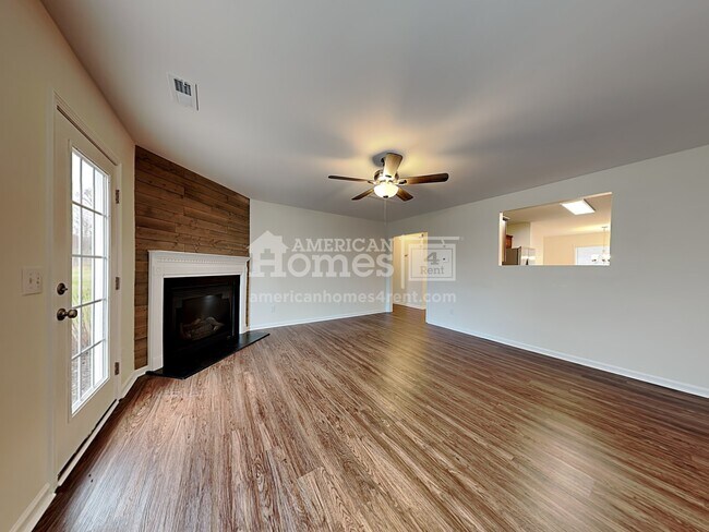 Building Photo - 5832 Sunny Ridge Trail