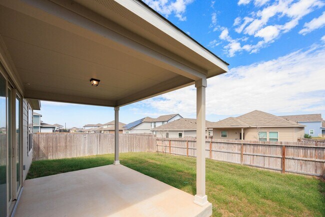 Building Photo - Like New In Millican Grove!!!!