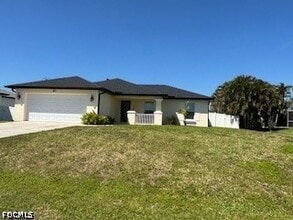 Building Photo - 4104 SW 15th Ave