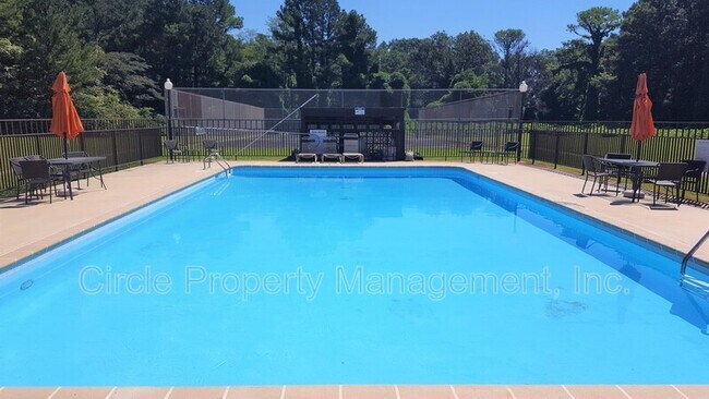 Foto del edificio - 3930 Pulaski Pike NW