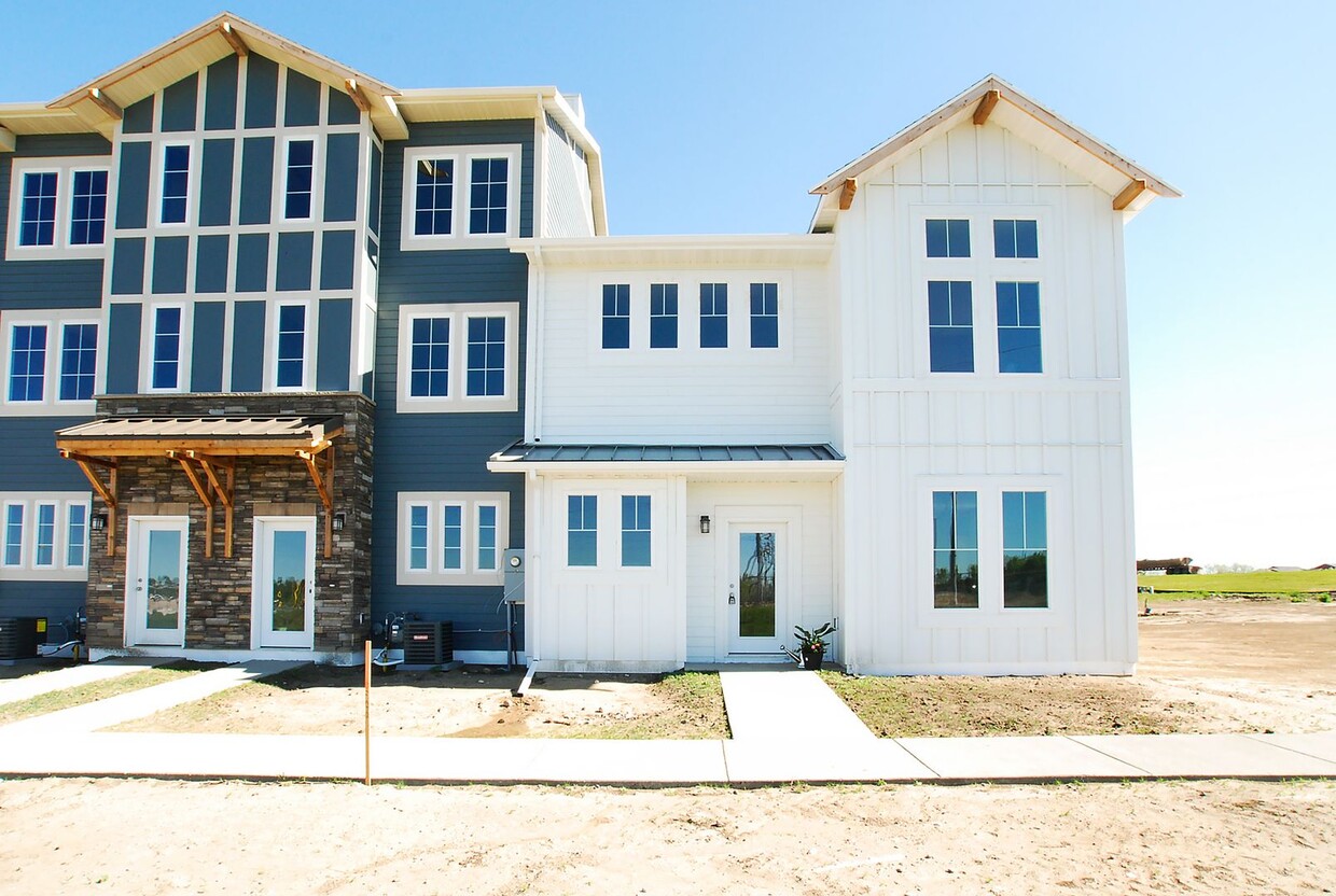 Foto principal - 3159 Sullivan Lp