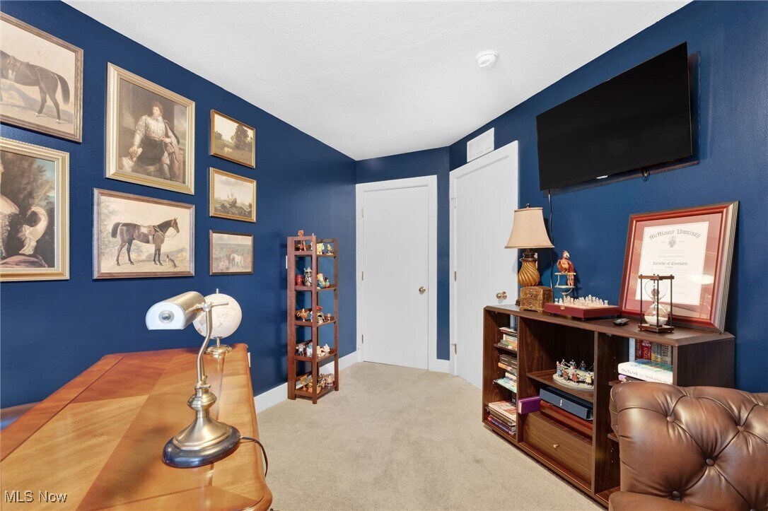 2227 City View Dr Cleveland, OH 44113 – photo 5