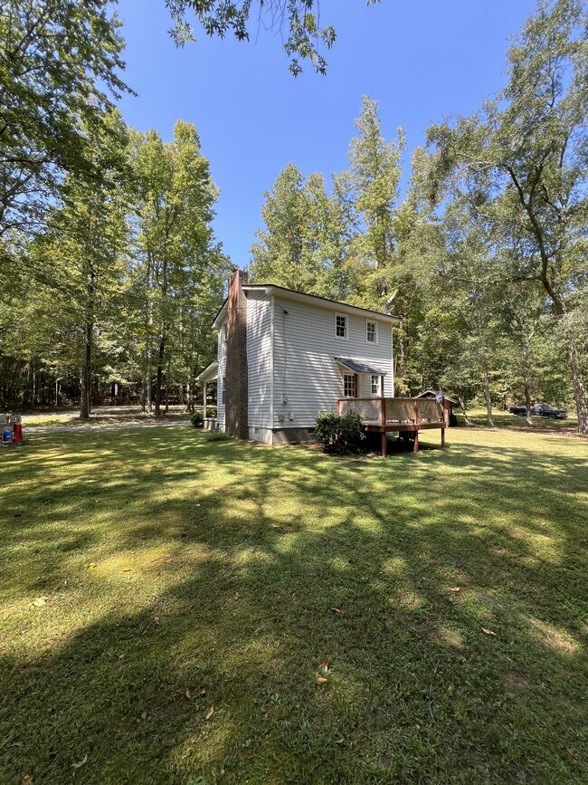 Foto del edificio - 1631 Rays Church Rd