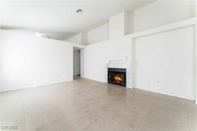 Foto del edificio - 4104 N Compass Rose Way