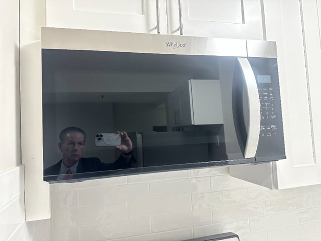 Building Photo - 67 Brinkerhoff St