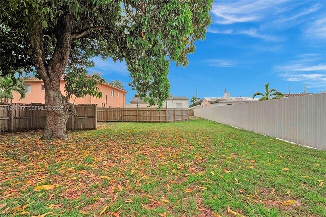 Foto del edificio - 2811 SW 3rd St