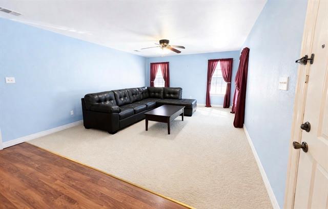 Foto del edificio - 1825 Glenway Dr