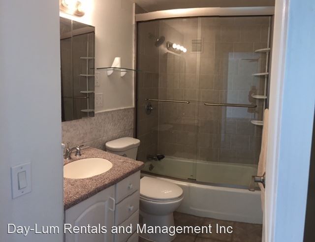 Foto del edificio - 2 br, 1 bath House - 1875 Kalanianaole Ave...