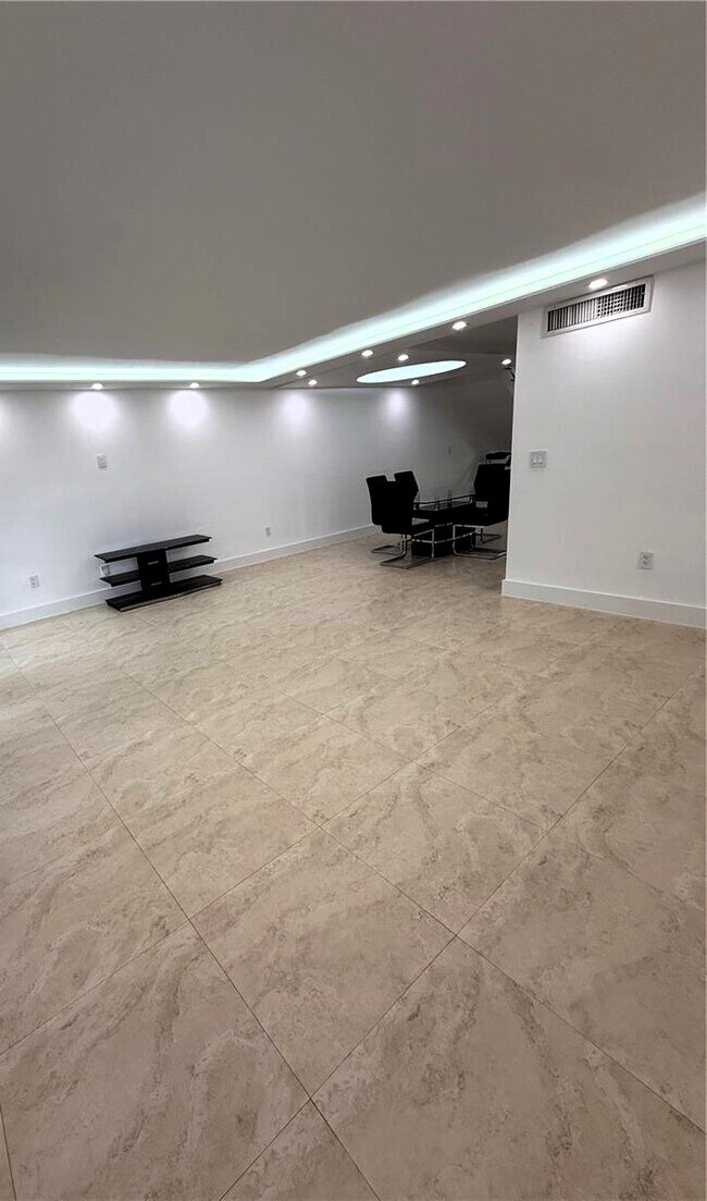 Foto del edificio - 6350 SW 139th Ct