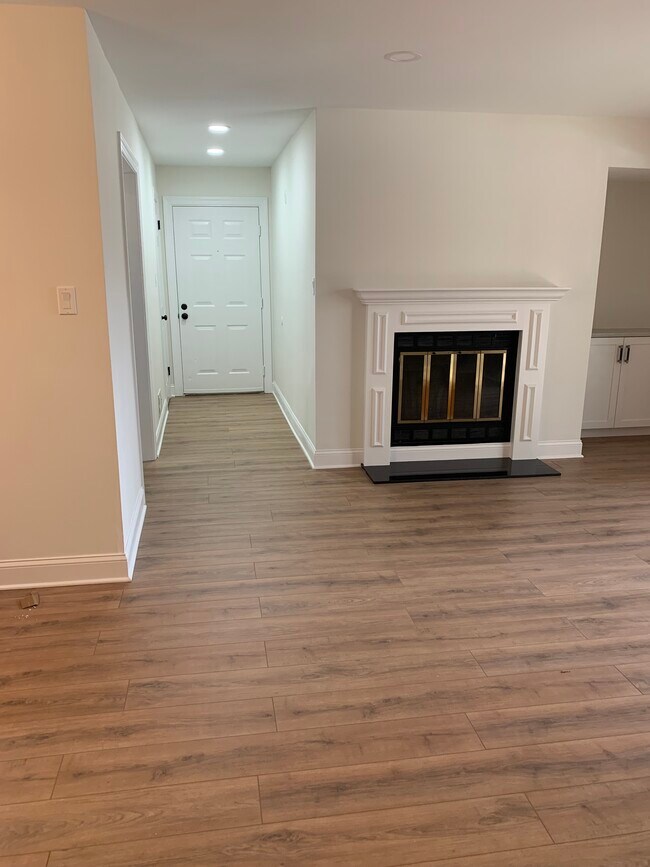 Foto del edificio - 35 Windbrooke Cir