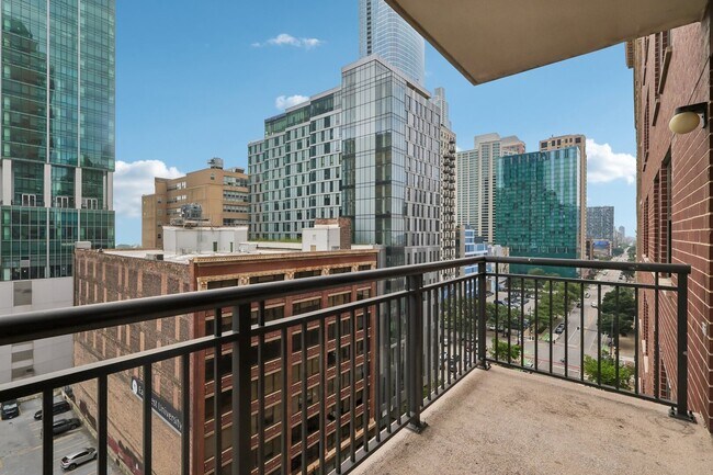 Foto del edificio - 41 E 8th St