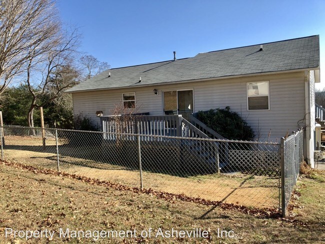 Building Photo - 384 Hunters Ridge Dr