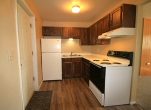 Building Photo - 703 Silverbow Ave