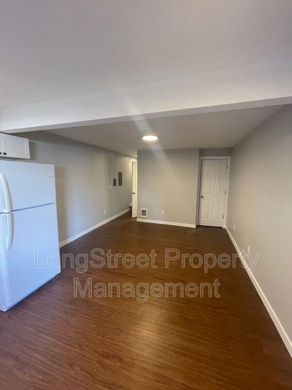 208 SE 5th Ave Unit 100, Albany, OR 97321 Condo for Rent in Albany