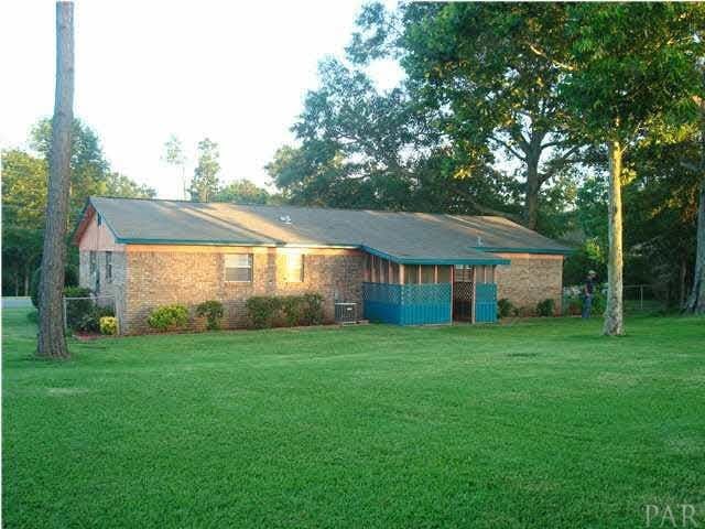 Building Photo - 836 El Camino Dr