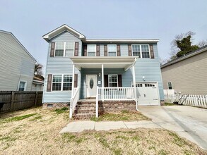 Building Photo - 1234 Summit Ave