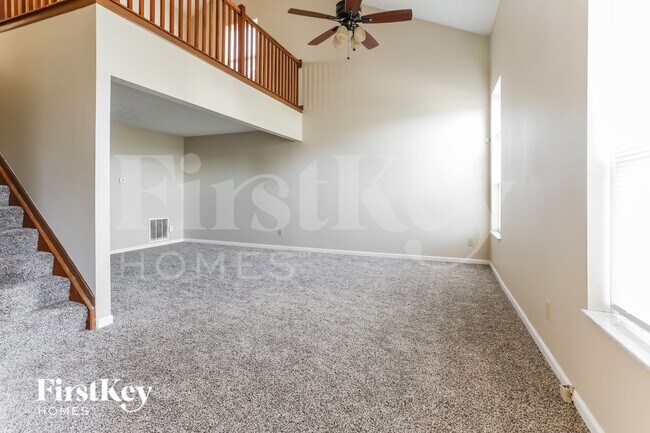 Building Photo - 3955 Rosette Dr