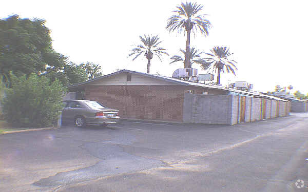 Building Photo - Desert Sol Apartments