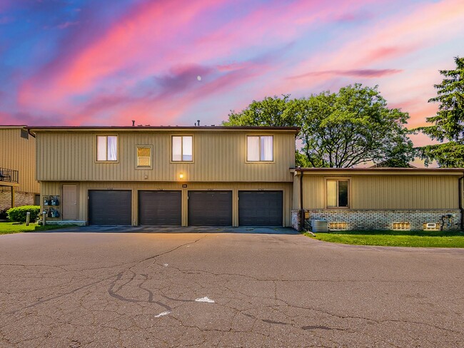 Photo - 41562 Bedford Dr House