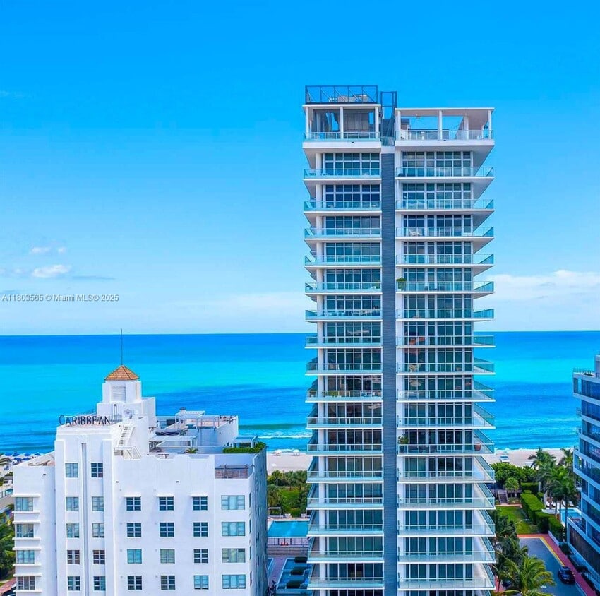 Primary Photo - 3739 Collins Ave