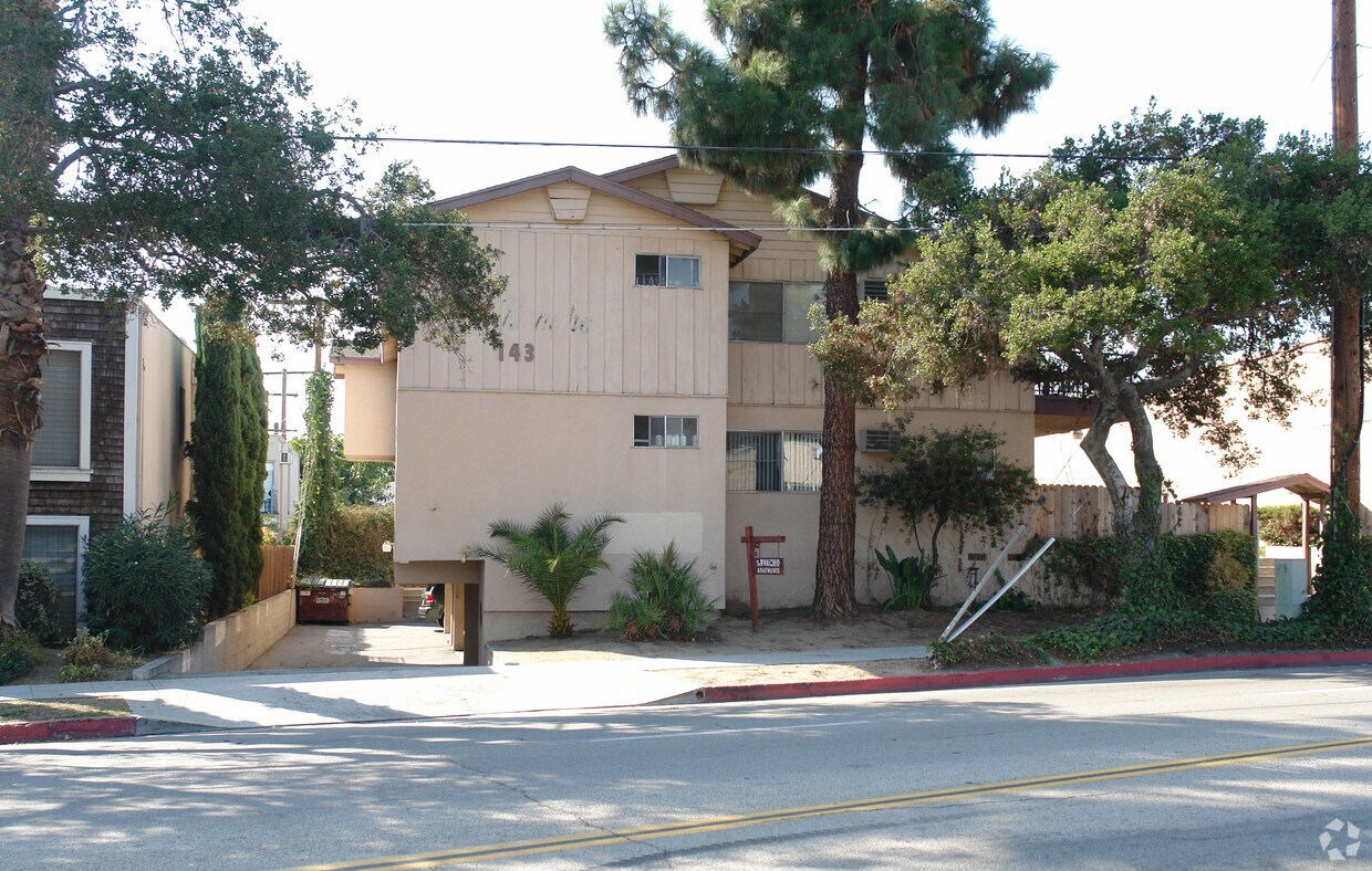 143 N Verdugo Rd, Glendale, CA 91206 143 N Verdugo Rd Glendale, CA